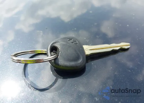 2008 Hyundai Elantra Gls/Se z USA, uszkodzony, nr VIN KMHDU46D78U534023